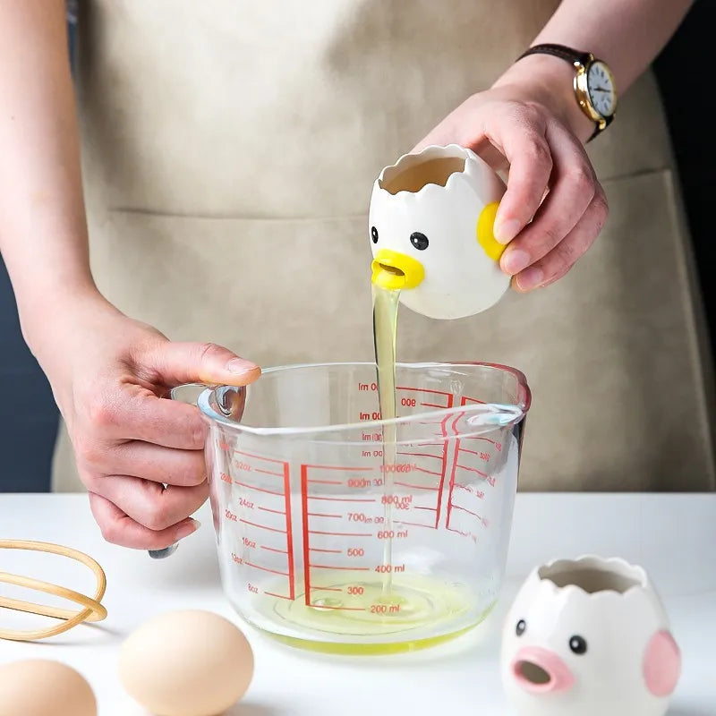 Luxury Ceramic Pig Egg Separator - Eco-Friendly Kitchen Tool